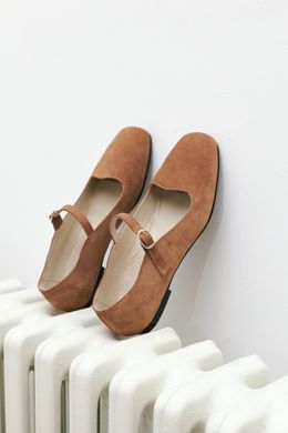 Туфлі Mary Jane в світло-коричневій замші фото