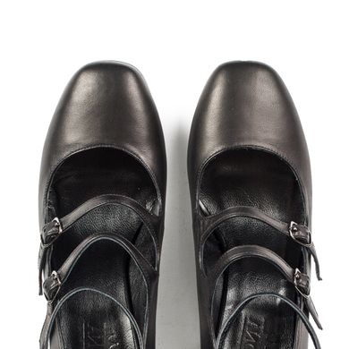 Туфлі чорні з ремінцями фото