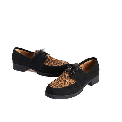 Туфлі з леопардовим принтом фото