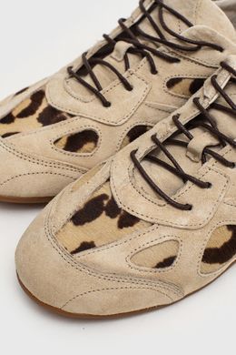 Кросівки Elara Milk Cow Print фото