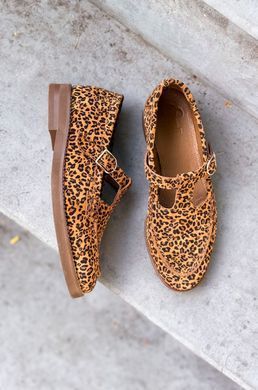 T-Bar лофери Leonie Leopard Suede фото