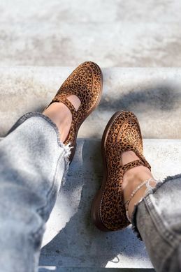 T-Bar лофери Leonie Leopard Suede фото