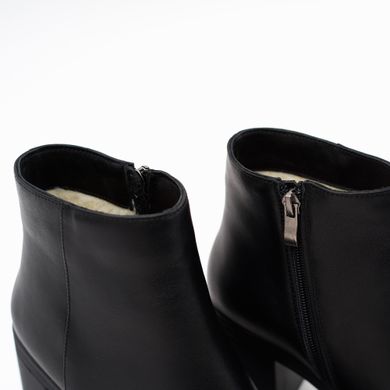Ботинки женские с мехом на каблуке фото